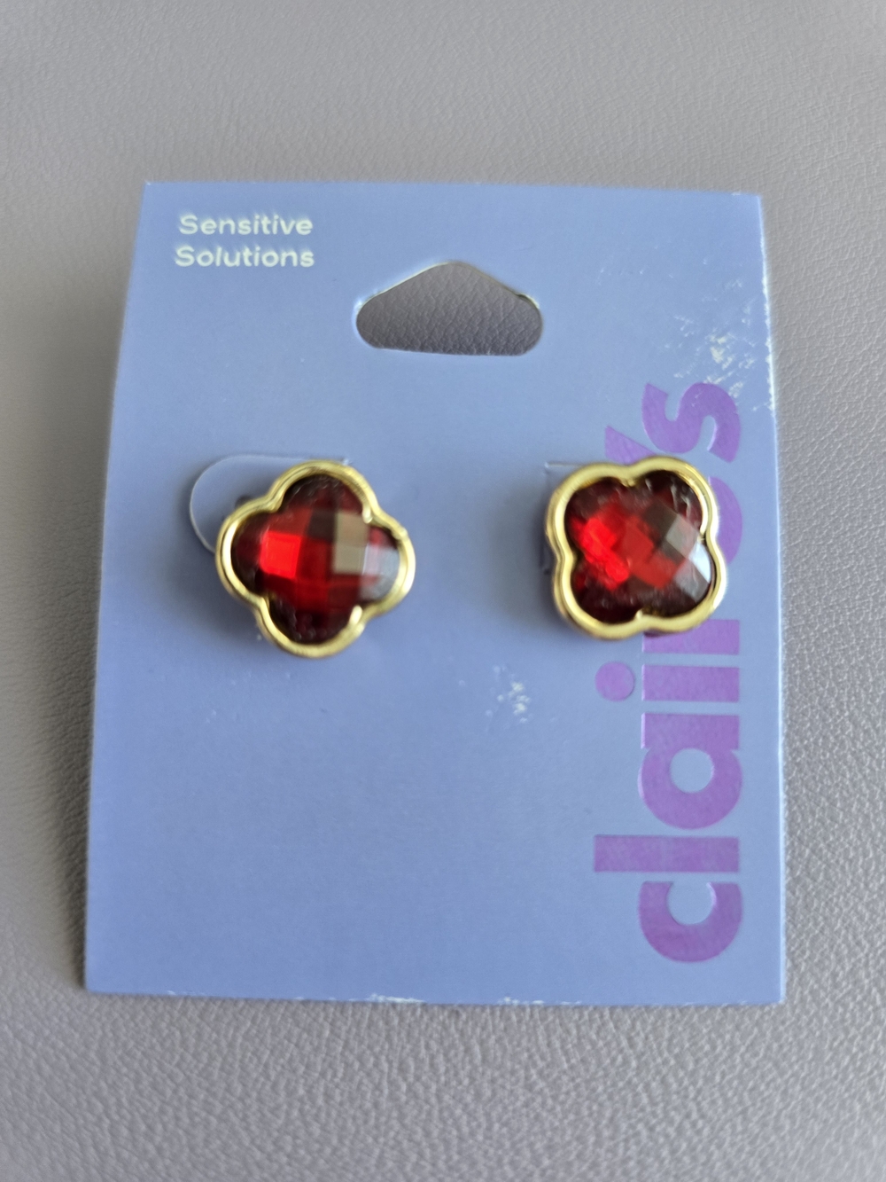 Claire's NWT Gold Clover Stud Earrings for Sensitive Skin